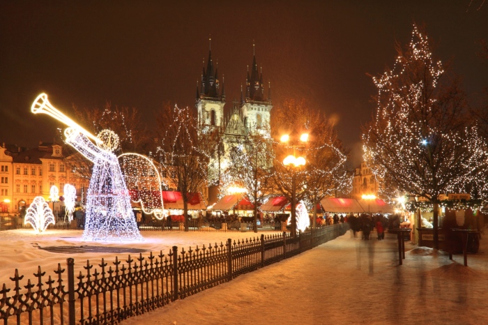Коледните базари на Прага - Дрезден - Карлови вари, дати: 16-19 декември, самолетна екскурзия от Варна